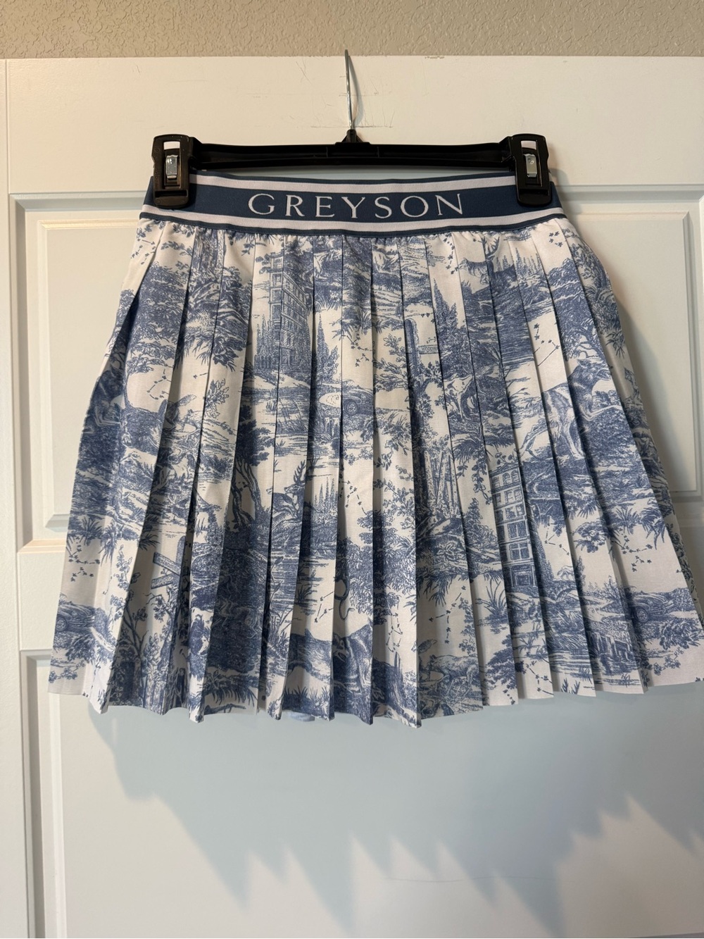 Greyson Navy and White Toile Pleated Skirt - NWOT